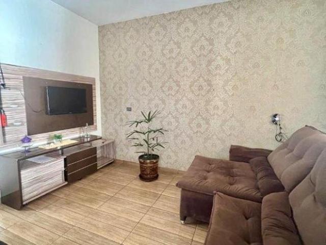 Casa para venda em Jd. Monte Alto de 250.00m² com 2 Quartos e 3 Garagens