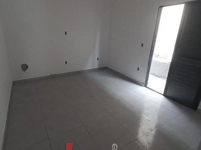 Casa para venda em Jd. São Miguel de 69.65m² com 2 Quartos, 1 Suite e 2 Garagens