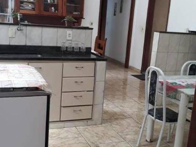 Casa para venda em Juiz de Fora