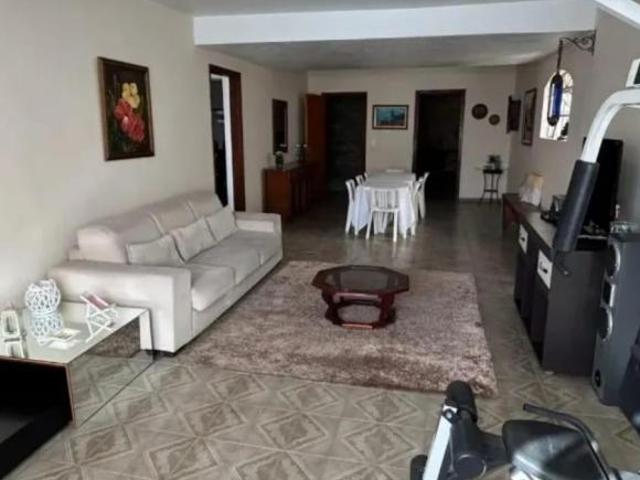 Casa para Venda em Jundiaí, Jardim da Serra, 5 dormitórios, 1 suíte, 4 banheiros, 4 vagas