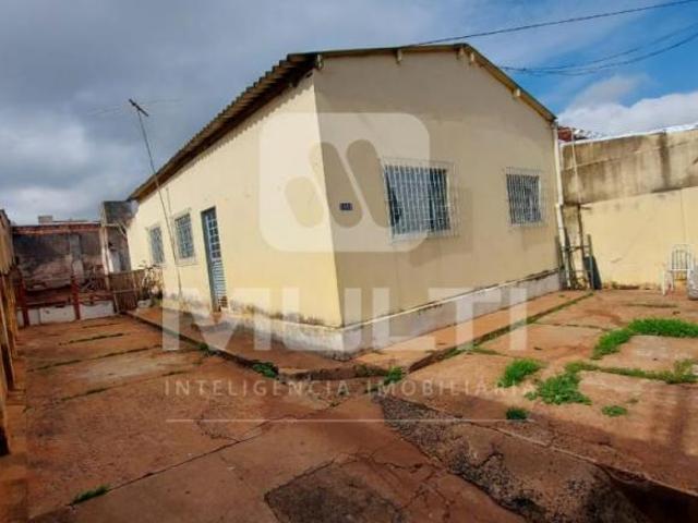 Casa para venda em Osvaldo Rezende, Uberlândia