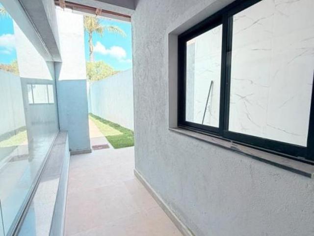 Casa para Venda em Lagoa Santa, Aeronautas, 3 dormitórios, 1 suíte, 2 banheiros, 4 vagas