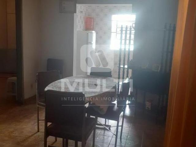 Casa para venda em Lidice, Uberlândia