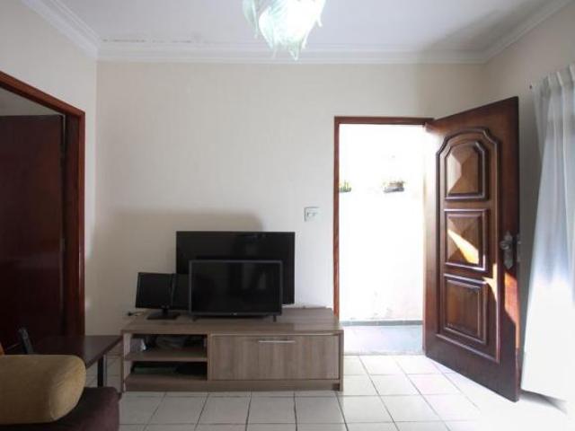 Casa para venda em Limão com 2 quartos, sendo 1 suíte, 110m²