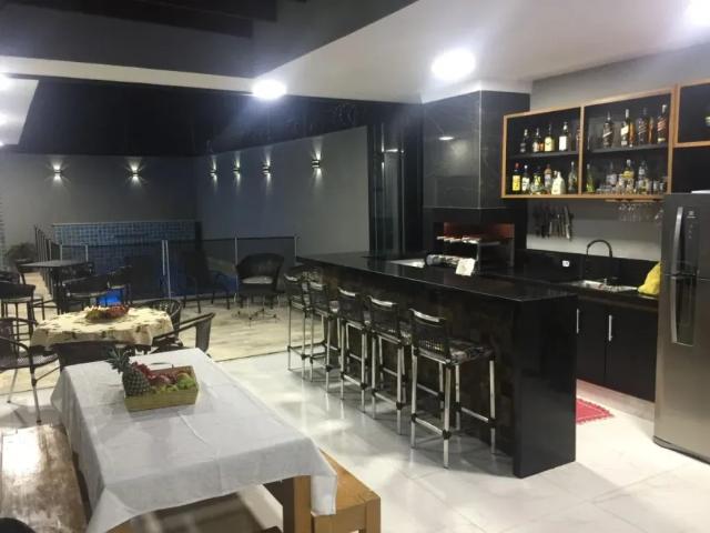Casa para Venda em Álvares Machado, RESIDENCIAL UNIAO, 3 dormitórios, 1 suíte, 4 banheiros, 4 vagas