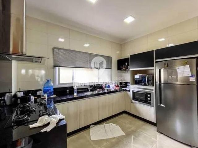 Casa para venda em Morada Dos Pássaros de 336.00m² com 3 Quartos, 1 Suite e 4 Garagens