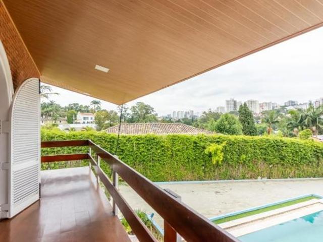 Casa para venda em Morumbi com 4 quartos, sendo 4 suítes, 720m²