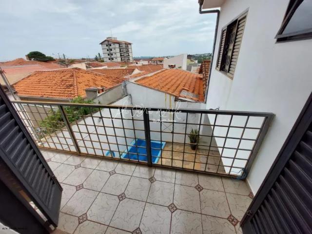 Casa para Venda em Marília, Jardim Progresso, 4 dormitórios, 1 suíte, 3 banheiros, 3 vagas