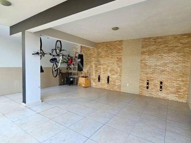 Casa para venda em Mirante De Jundiaí de 280.00m² com 3 Quartos, 1 Suite e 3 Garagens