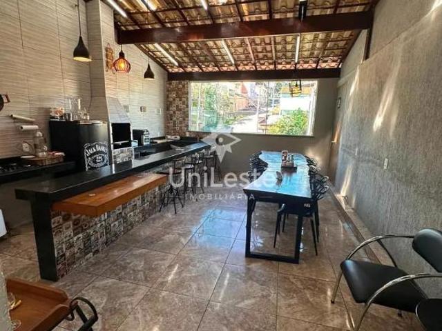 Casa para venda em Nova Vista de 202.00m² com 3 Quartos, 1 Suite e 2 Garagens