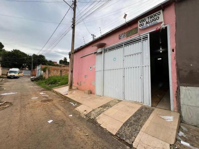 Casa para Venda em Novo Gama, Boa Vista, 2 dormitórios, 2 banheiros, 2 vagas