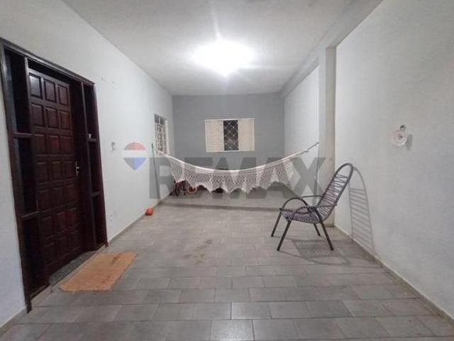Casa para venda em Núcleo Habitacional Monsenhor Pasetto de 182.00m² com 3 Quartos e 2 Garagens