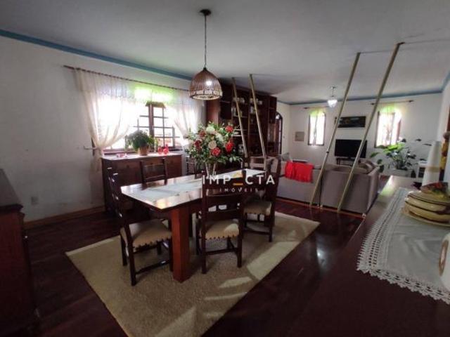 Casa para venda em São Carlos, Pouso Alegre