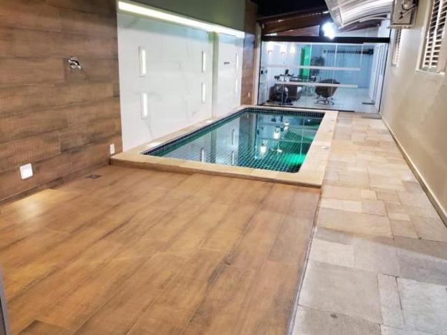 Casa para venda em São Joaquim com 6 quartos, sendo 3 suítes, 463m²