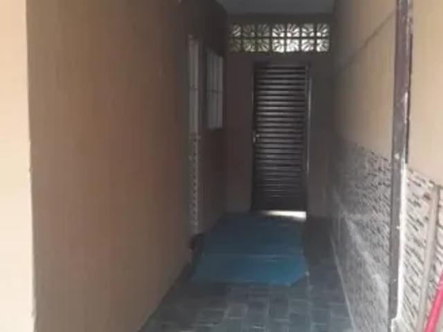 Casa para Venda em São José dos Campos, NOVO HORIZONTE, 2 dormitórios, 1 banheiro, 1 vaga