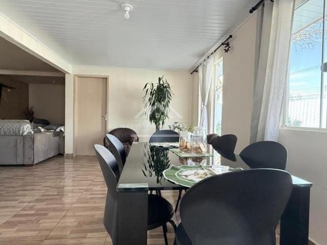 Casa para Venda em São José dos Pinhais, Afonso Pena, 4 dormitórios, 1 banheiro, 4 vagas