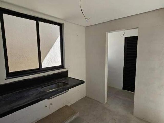 Casa para venda em São Luiz de 120.00m² com 4 Quartos, 1 Suite e 2 Garagens
