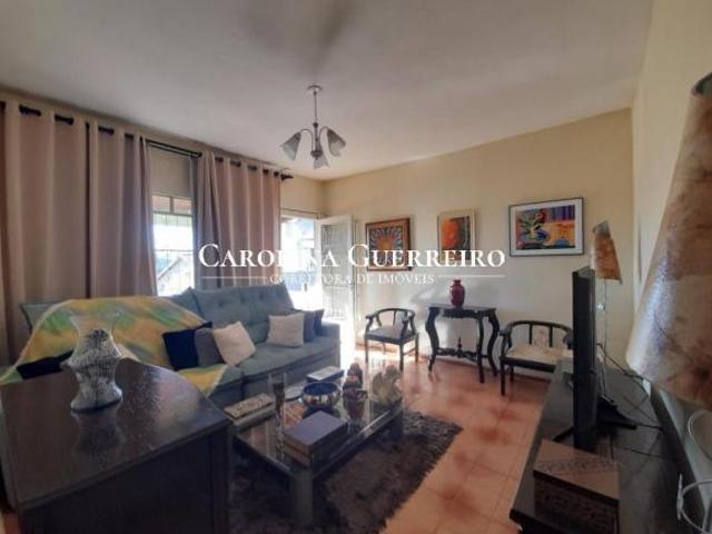 Casa para Venda em São Lourenço / MG no bairro SANTA MONICA