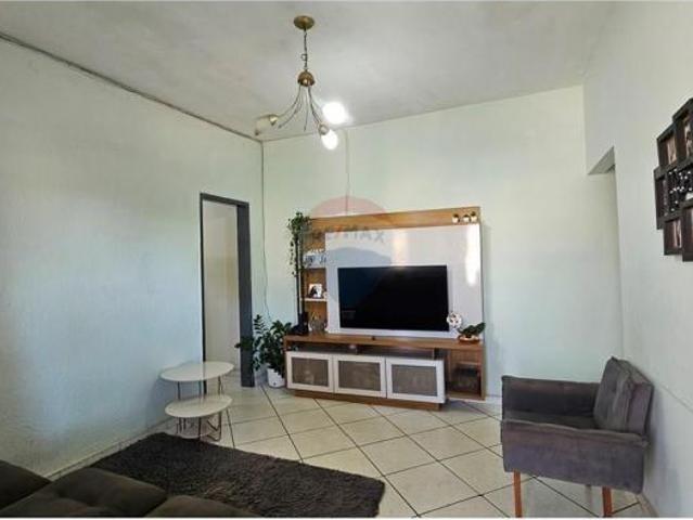 Casa para venda em São Paulo de 385.00m² com 2 Quartos e 2 Garagens