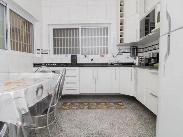 Casa para Venda em São Paulo/SP 3 Dorm. 179 m2 Área Útil