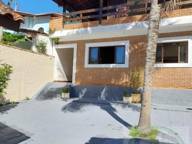 Casa para Venda em São Sebastião, Porto Grande, 6 dormitórios, 2 suítes, 5 banheiros, 6 vagas