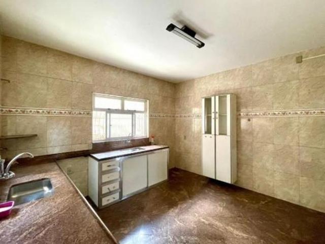 Casa para venda em São Tomáz, Belo Horizonte