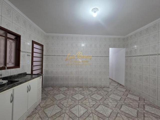 Casa para Venda em Sorocaba, Jardim São Guilherme, 4 dormitórios, 2 suítes, 3 banheiros, 2 vagas