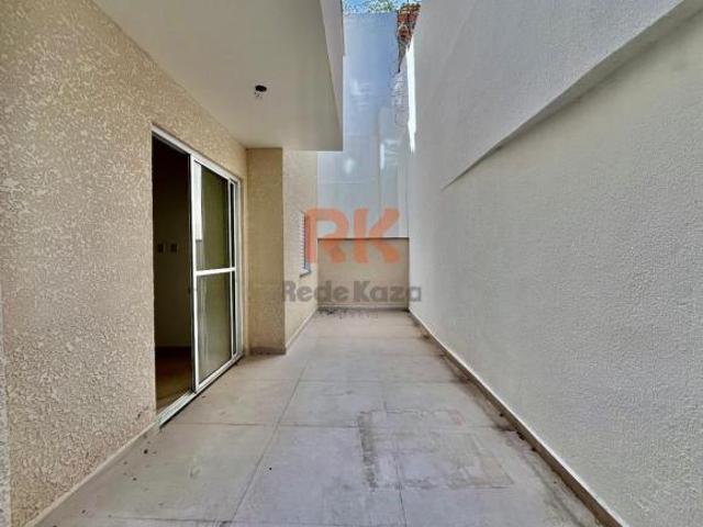 Casa para venda em Santa Branca de 75.00m² com 2 Quartos, 1 Suite e 1 Garagem