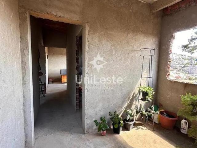 Casa para venda em Santa Efigênia de 360.00m² com 4 Quartos e 1 Garagem
