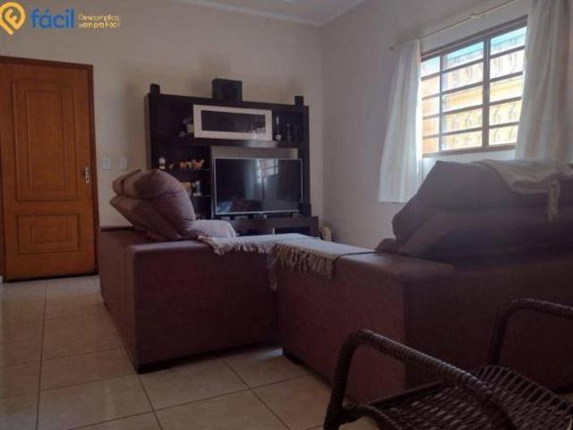 Casa para venda em Santa Helena de 165.95m² com 3 Quartos, 1 Suite e 1 Garagem