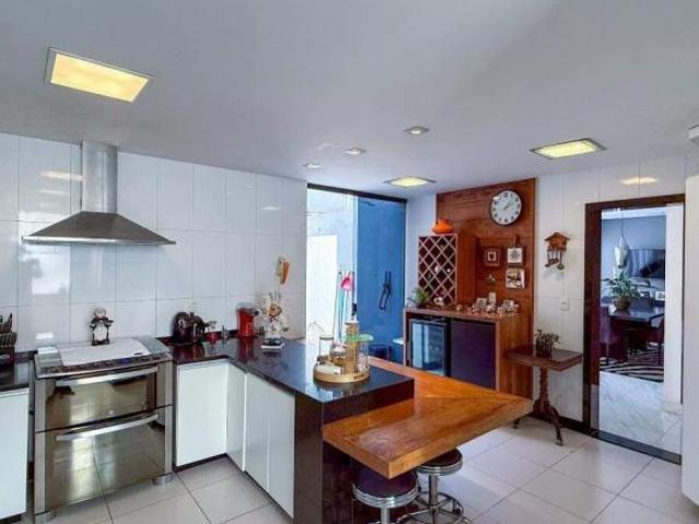 Casa para venda em Santa Lúcia, Belo Horizonte