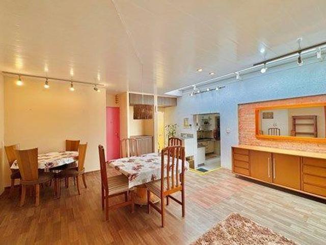 Casa para venda em Santa Quitéria de 400.00m² com 10 Quartos, 3 Suites e 3 Garagens