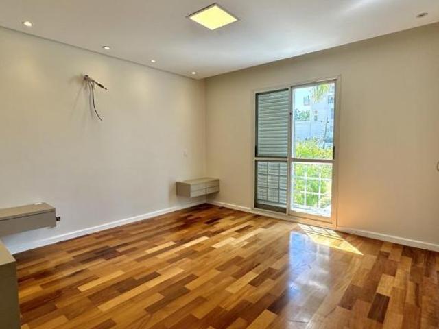 Casa para Venda em Santana de Parnaíba, Tamboré, 4 dormitórios, 4 suítes, 6 banheiros, 4 vagas