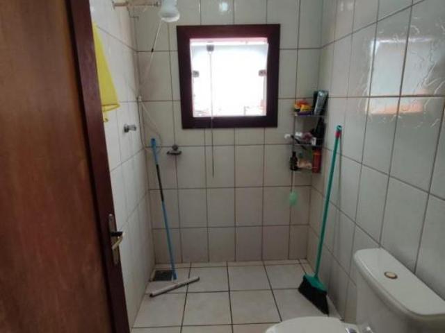 Casa para Venda em Sete Lagoas, Jardim Arizona, 6 dormitórios, 3 suítes, 2 banheiros, 2 vagas