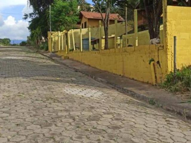 Casa para Venda em Pouso Alto, Santana do Capivari, 2 dormitórios, 1 banheiro