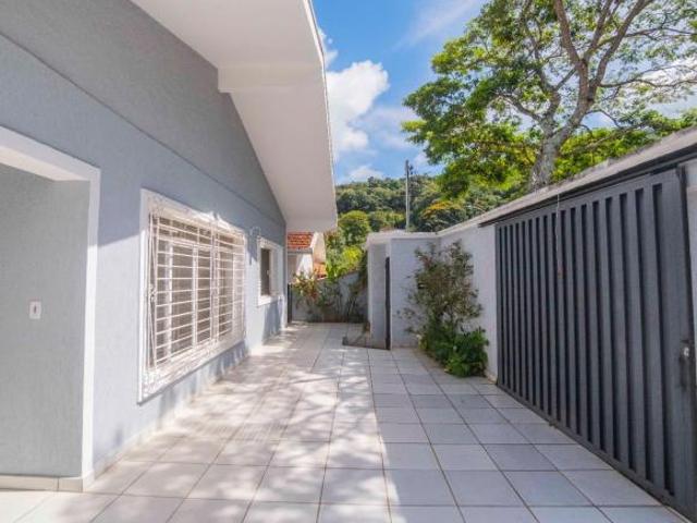 Casa para Venda em Poços de Caldas/MG 3 Dorm. 275 m2 Área Útil