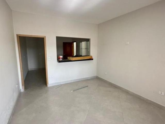 Casa para Venda em Porangaba, Vila Gutierrez, 3 dormitórios