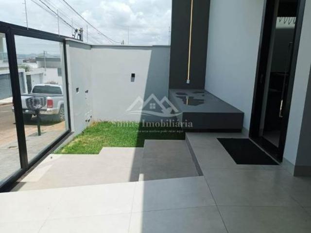 Casa para Venda em Patos de Minas, Alto dos Caiçaras, 3 dormitórios, 1 suíte, 2 banheiros, 2 vagas