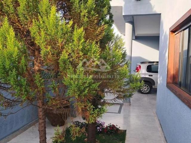 Casa para Venda em Patos de Minas, Jardim Vitória, 3 dormitórios, 2 banheiros, 1 vaga