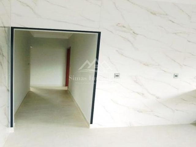 Casa para Venda em Patos de Minas, Residencial Gramado, 4 dormitórios, 2 suítes, 4 banheiros, 2 vaga