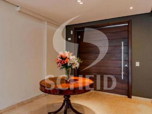 Casa para venda em Pacaembu com 3 quartos, sendo 3 suítes, 350m²