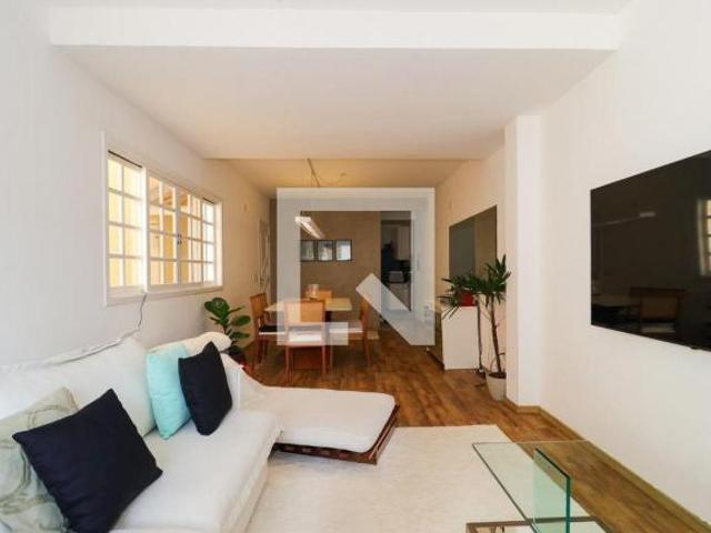 Casa para venda em Panamby de 181.00m² com 3 Quartos, 3 Suites e 4 Garagens