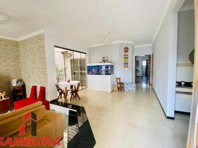 Casa para venda em Parq. Residenci. Mediterrân. de 360.00m² com 3 Quartos, 1 Suite e 2 Garagens