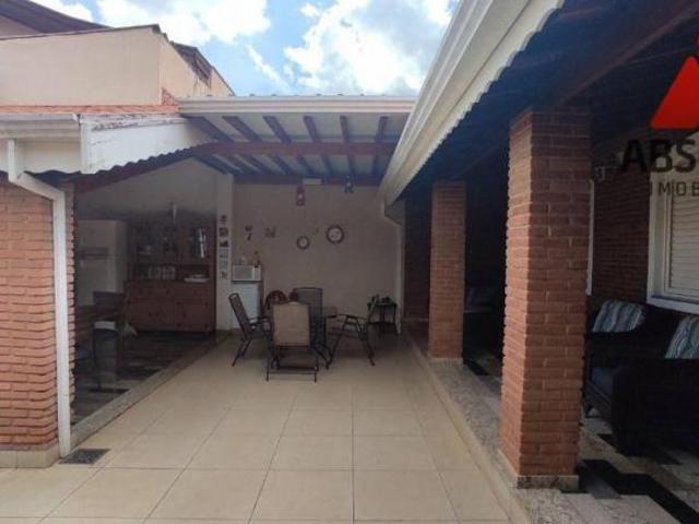Casa para venda em Parque Novo Mundo de 252.00m² com 3 Quartos, 1 Suite e 4 Garagens