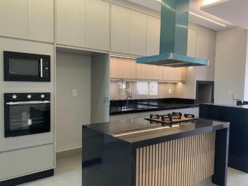 Casa para venda em Parque Brasil 500 de 193.00m² com 3 Quartos, 3 Suites e 4 Garagens