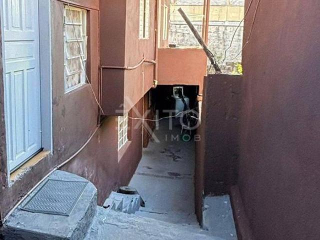 Casa para venda em Parque Brasília de 246.00m² com 5 Quartos e 1 Garagem