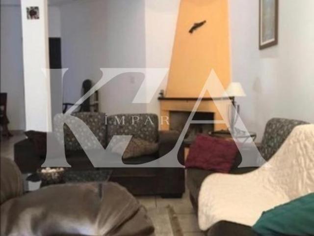 Casa para venda em Parque Cidade Jardim de 223.00m² com 3 Quartos, 1 Suite e 2 Garagens