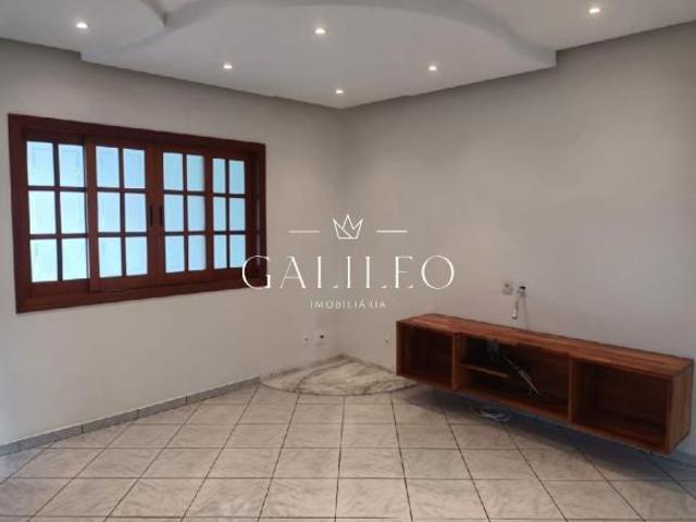 Casa para venda em Parque Cidade Jardim Ii de 210.00m² com 3 Quartos, 3 Suites e 2 Garagens