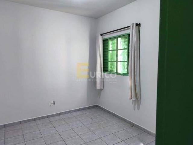 Casa para venda em PARQUE DAS COLINAS de 256.00m² com 5 Quartos, 1 Suite e 3 Garagens
