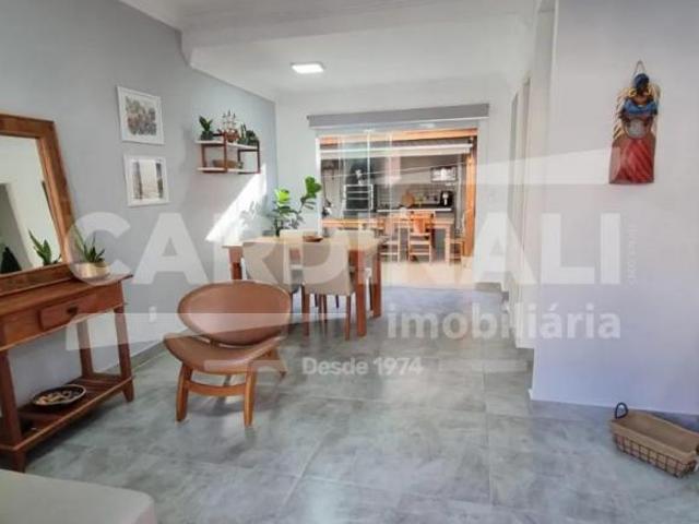 Casa para venda em Parque Rural Fazenda Santa Cândida de 155.00m² com 3 Quartos, 1 Suite e 3 Garagen